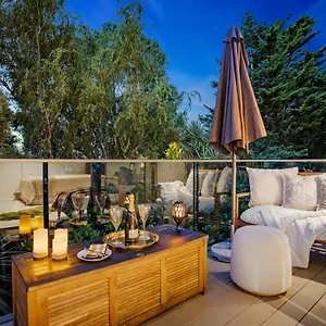 https://bayviewtreehousesuite.top-hotels-christchurch.com